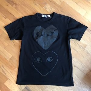 Play Comme des Garçon black double heart t unisex